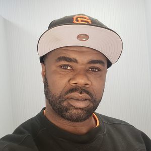 Meet your Posher, Pierre